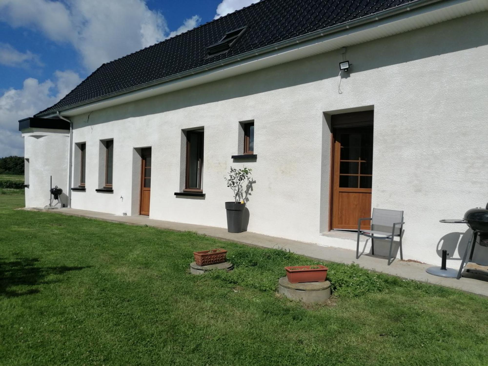 Auberge A La Ferme Surques Екстериор снимка